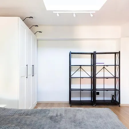 Apartament First Place *