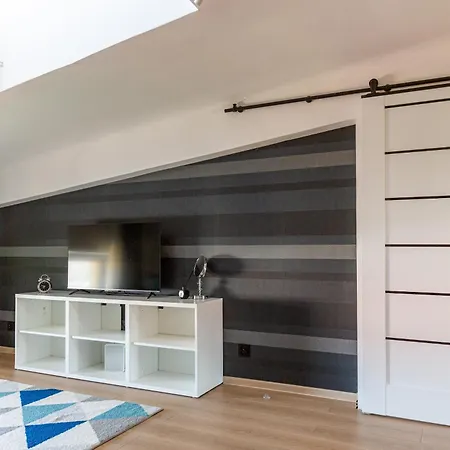 First Place Warschau