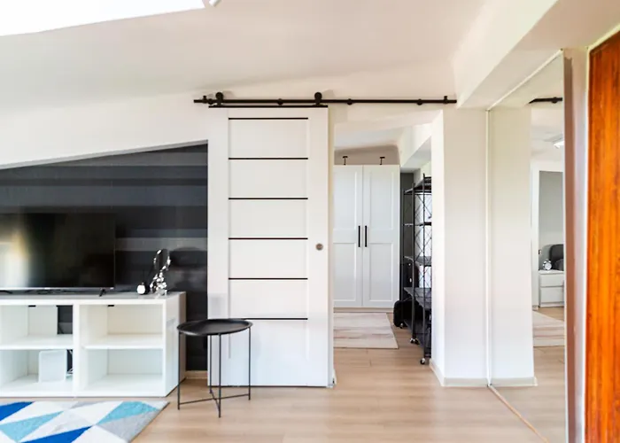 Apartament First Place *